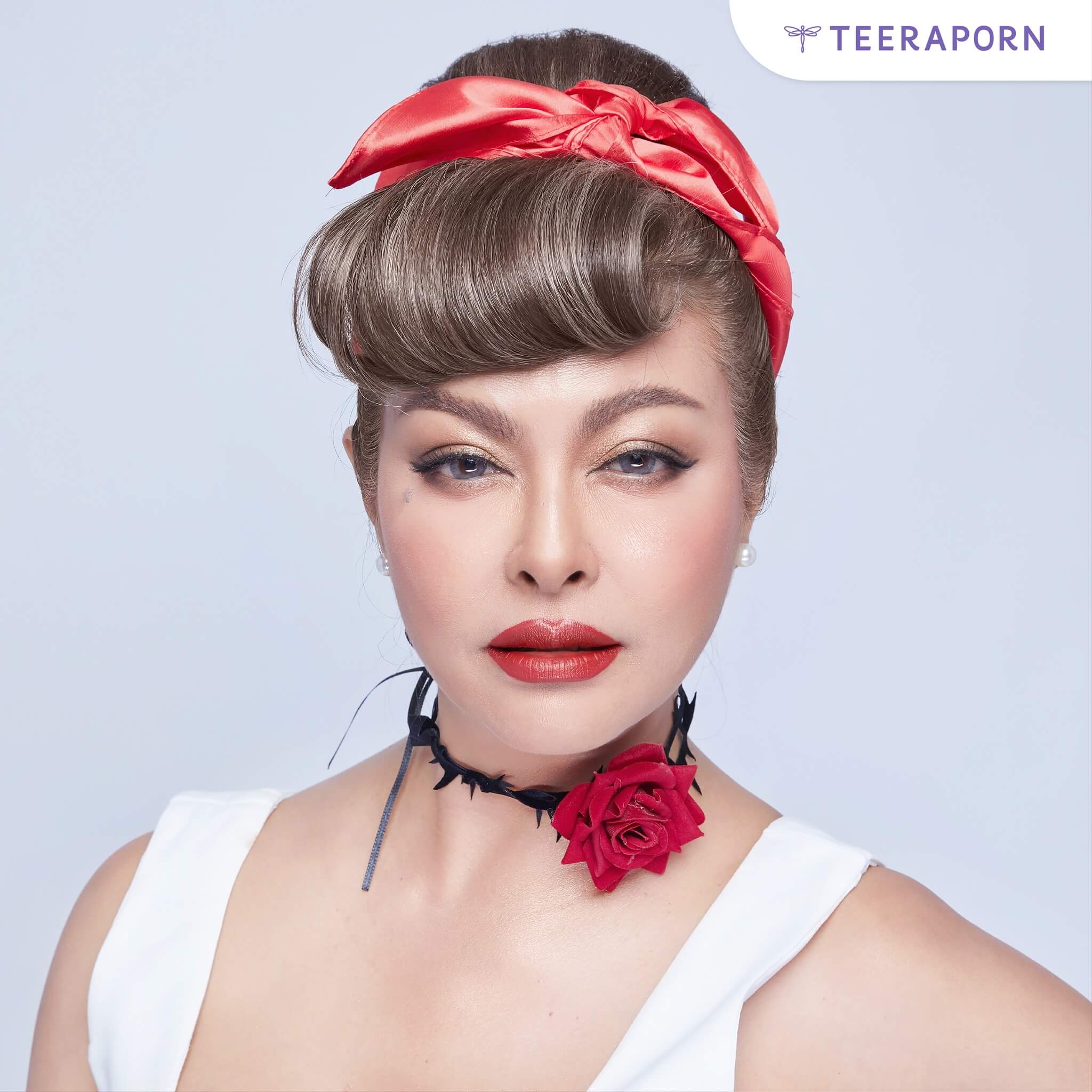 แชมเปญ เอ็กซ์ - ธีรพร
