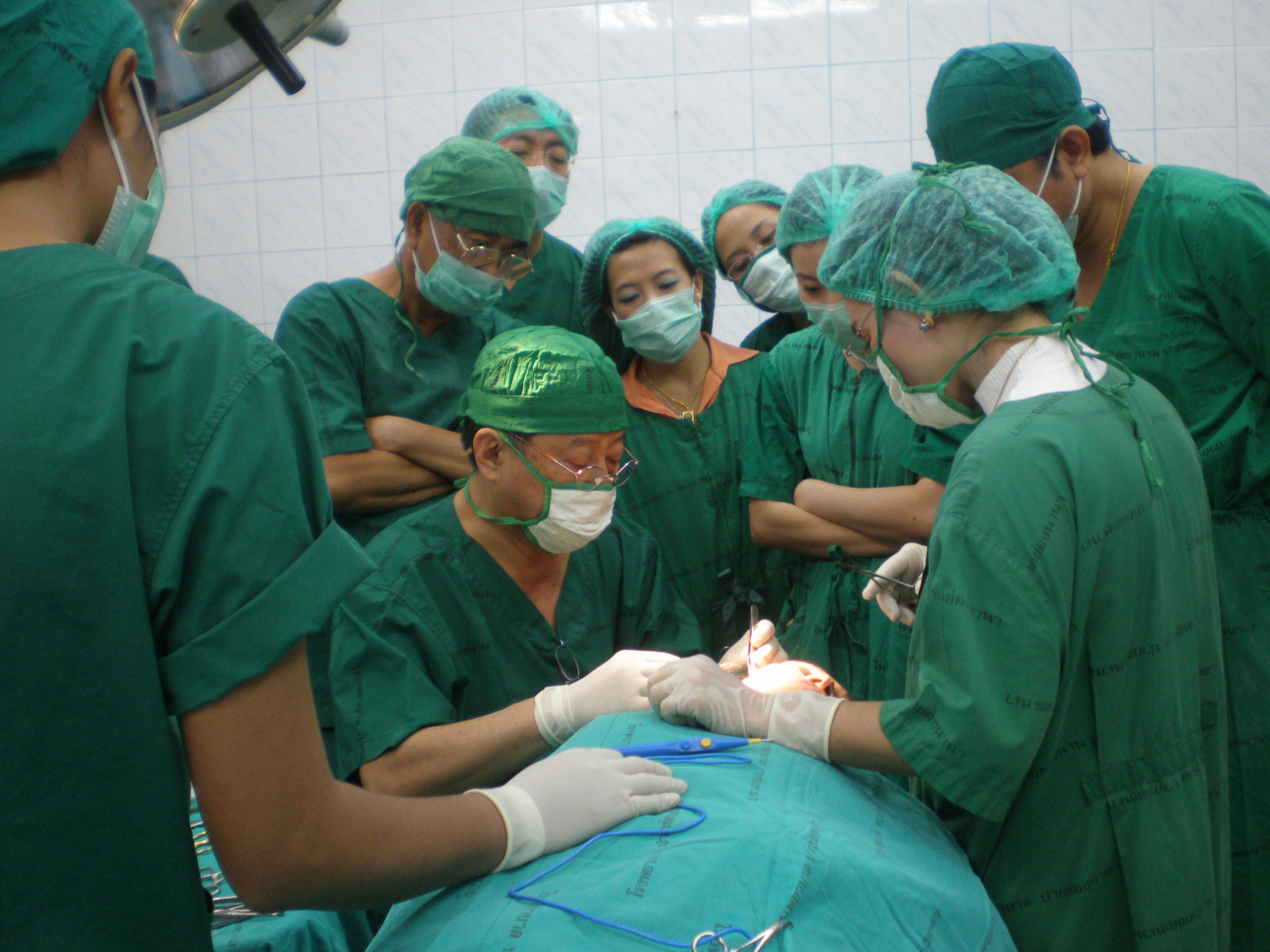 นพ.ชลธิศ สินรัชตานันท์ - TEERAPORN, image size:2048x1536