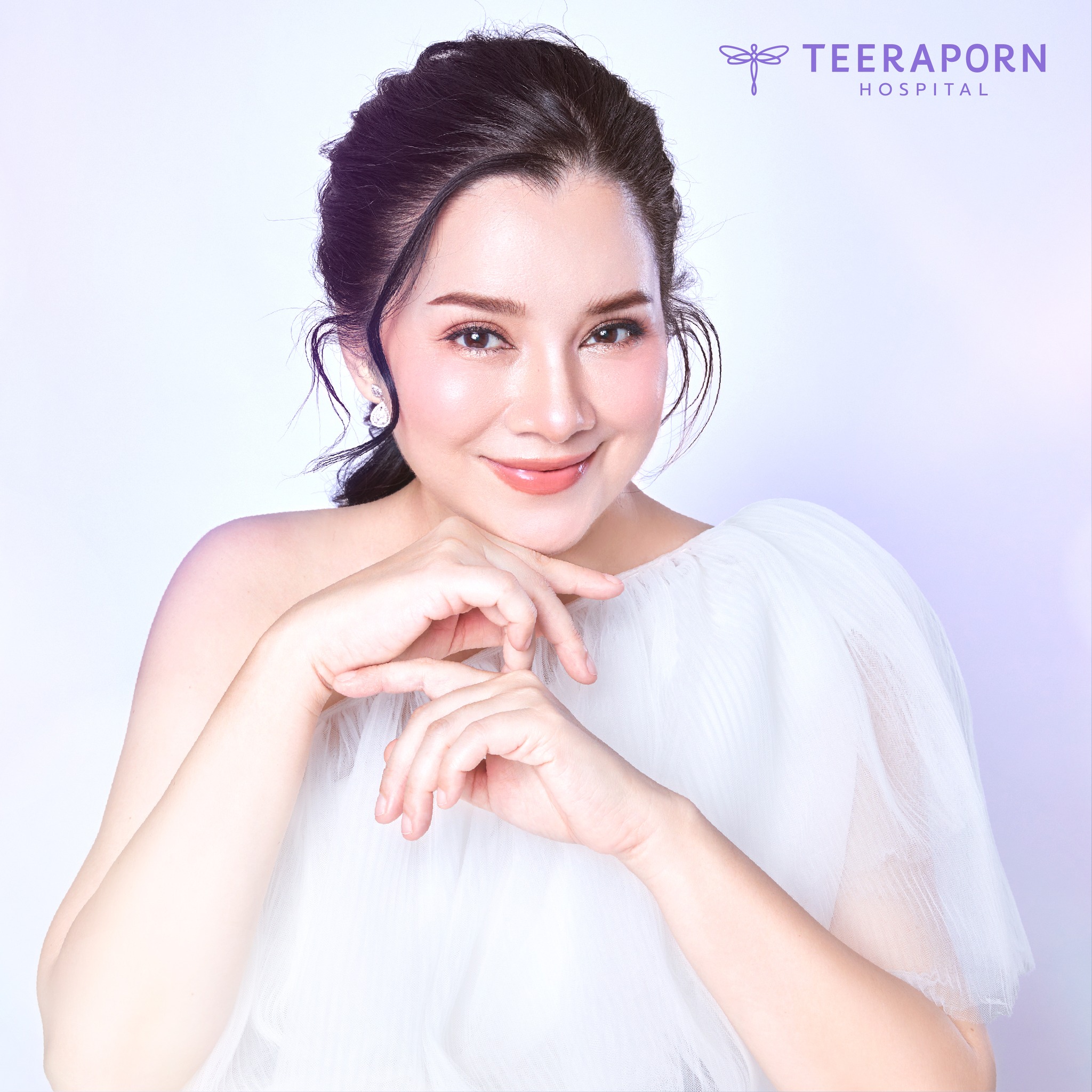 รีวิวตาสองชั้น คุณพาเมล่า เบาว์เด้นท์